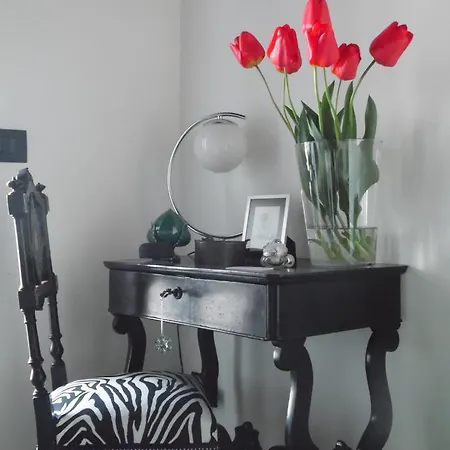 A Casa Dalla Tata Bed & Breakfast Meina